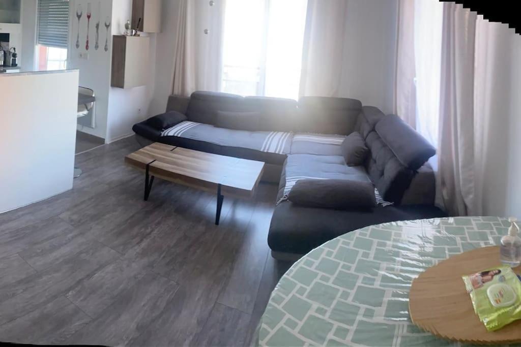 Appartement Aeroport Orly Athis-Mons Exteriér fotografie